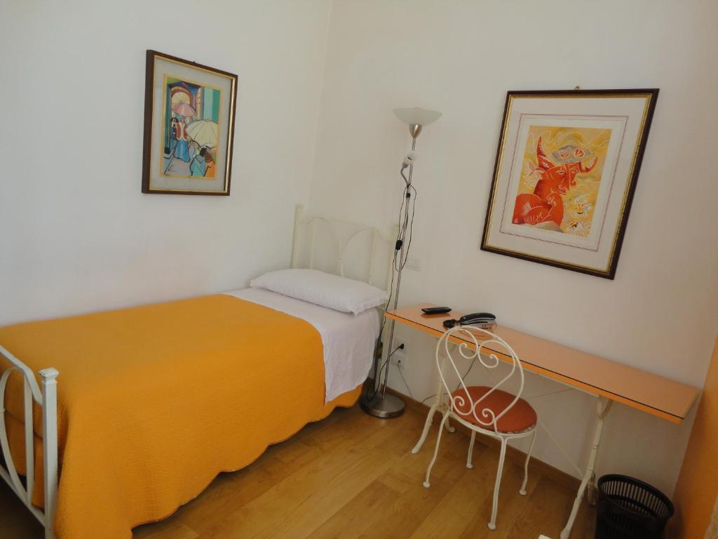 Hotel Morlacchi Перуджа Стая снимка