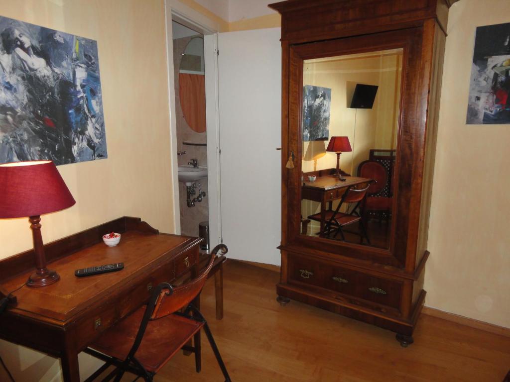 Hotel Morlacchi Перуджа Стая снимка
